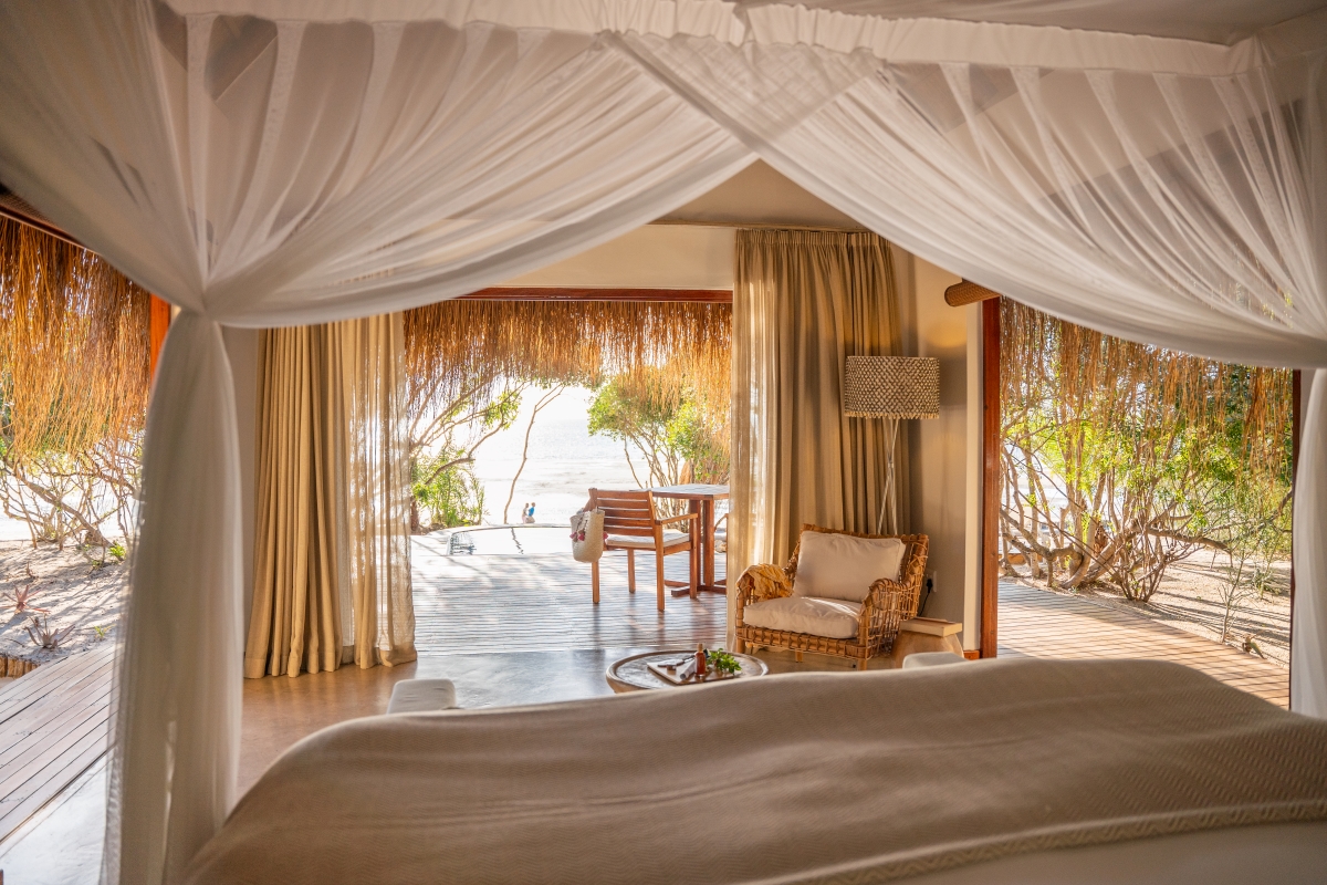 azura_benguerra_-_beach_villa-10 Room interior
